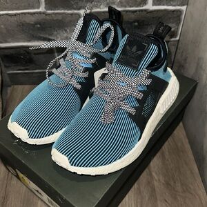 Adidas NMD XR1 sneakers Men’s size 6 NIB
